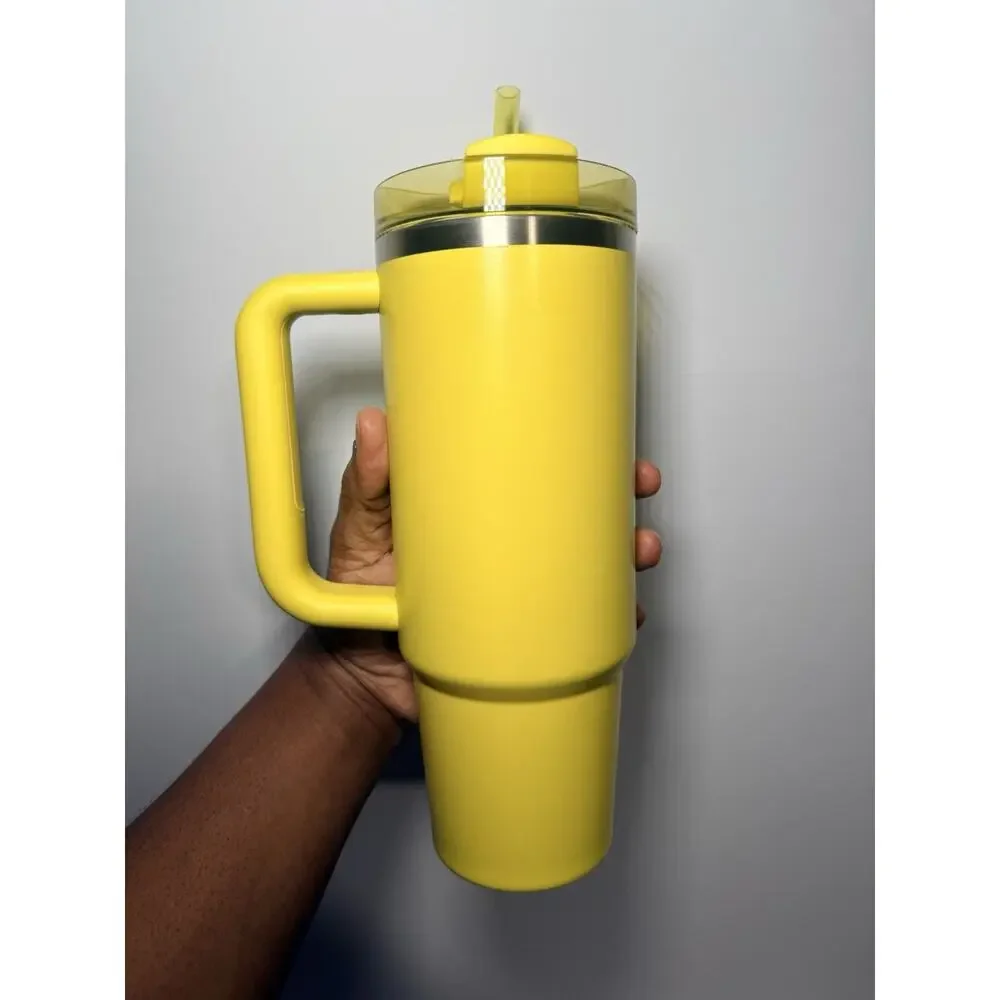 Stanley x Starbucks Mexico LEMONGRASS YELLOW 30oz Quencher Tumbler BNWT - Picture 4 of 6